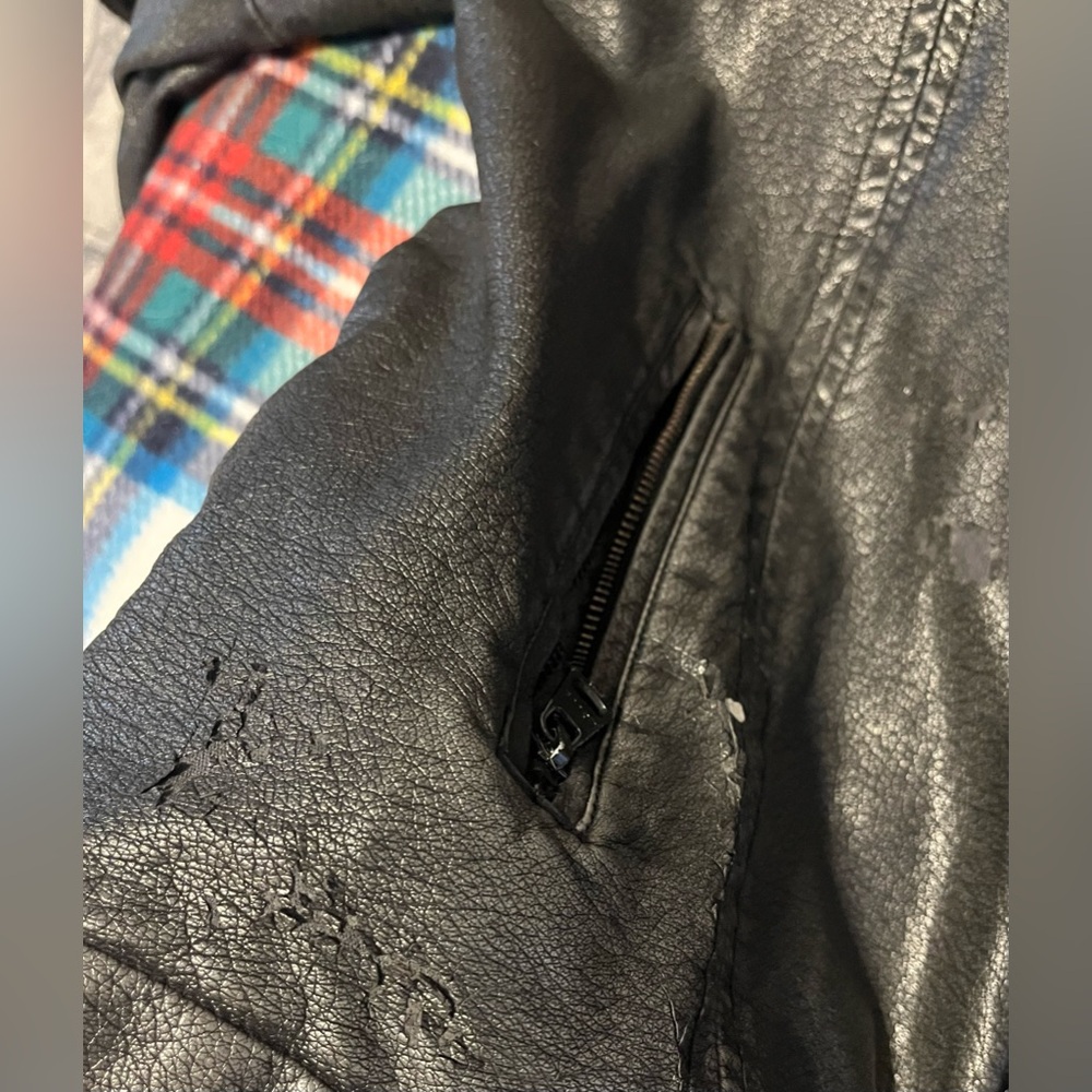 Levi's Hooded Faux Leather Black Jacket sz XL - Picture 8 of 11